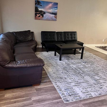 Quiet 1Bed,1Bath Condo With Free Parking Fresno Bagian luar foto